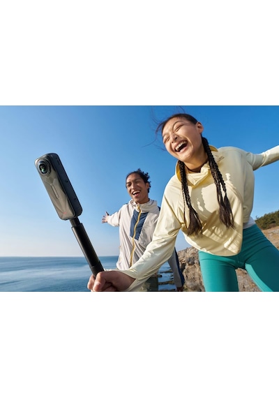 İnsta360 X5 Essentials Paketi - Su Geçirmez 8k 360 Aksiyon Kamerası, Önde Gelen Düşük Işık, Görünmez Selfie Çubuğu Efekti, Sağlam Ve Değiştirilebilir Lens, 3 Saatlik Pil, Dahili Rüzgar Koruması