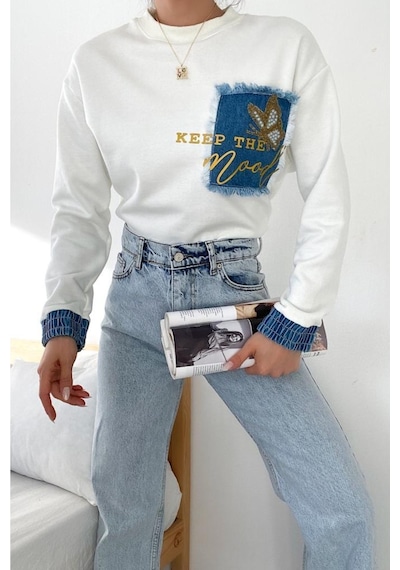 Femelle Kadın Beyaz Etek Ucu Ve Bilekleri Kot Detaylı Kelebek Taşlı Pamuk Sweatshirt