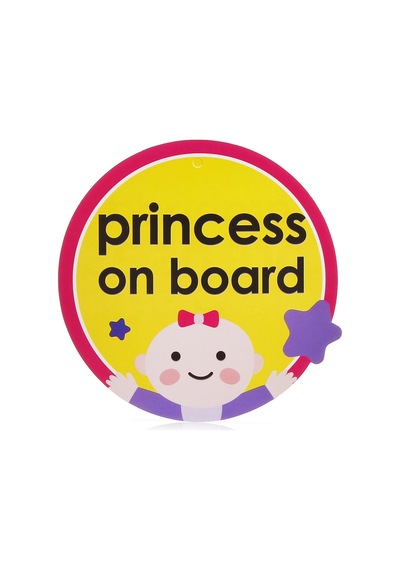 Arabada Prenses Var Vantuzlu Sticker Arabada Güvenlik