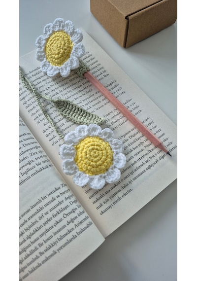Papatya Amigurumi Set Kitap Ayracı Kalem Süsü Kalem Başlığı Hediyelik