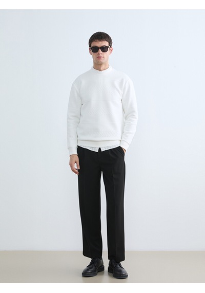 Lcw Vision Beyaz Bisiklet Yaka Erkek Sweatshirt