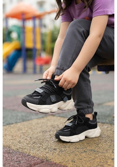Vicco Ceni Siyah Anatomik Rahat Sneaker Kız Çocuk Ayakkabı 346.f26k.125