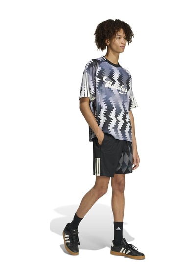 Black/owhıte/grefou Adidas Erkek Günlük Şort M Tiro Cg Sho Ka9152 Siyah