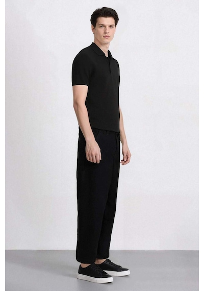 DeFacto %100 Pamuk Skater Fit Geniş Kalıp Yüksek Bel Geniş Paça Siyah Jean Pantolon F3926AX25SMNM40 DeFacto %100 Pamuk Skater Fit Geniş Kalıp Yüksek Bel Geniş Paça Siyah Jean Pantolon F3926AX25SMNM40