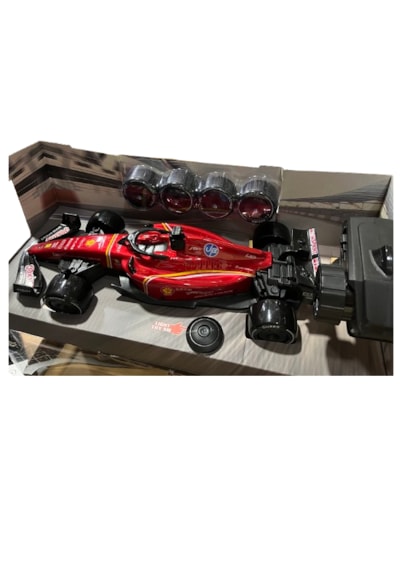Gepettoys 1:16 Kırmızı Led Işıklı Yedek Tekerli Uzaktan Kumandalı Drift Formula Aracı