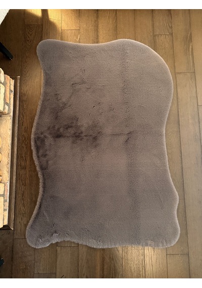 Ultra Soft Gri Yumuşak Dokulu Peluş Halı Asimetrik