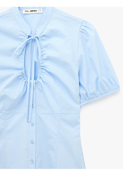 Koton Bağlamalı Yaka Pencere Detaylı Düğmeli Kısa Balon Kollu Poplin Bluz Mavi 6sal60218ıw