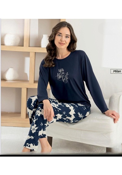 Pijamoni Kadın Milan Bisiklet Yaka Uzun Kol İnce Pijama Takımı 7600/22 - 1 Adet Lacivert Pijamoni Kadın Milan Bisiklet Yaka Uzun Kol İnce Pijama Takımı 7600/22 - 1 Adet Lacivert