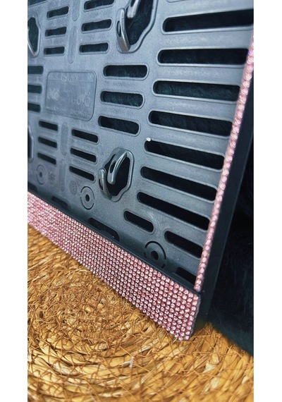 Taşlı Motorsiklet Plakalık Motor Plakalık Pembe Taşlı Yuki