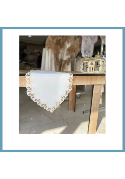 Bezos Lale Krem 40x145 Cm Fransız Dantel Detaylı Sehpa Örtüsü Şık Tasarım Mbt06