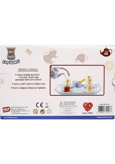 Kutulu Çay Vakti Ince Belli Bardaklarla Urt-011-001
