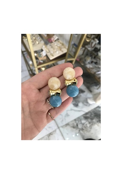 Taş Detaylı Mavi Ve Ekru Model Trend Küpe Çok Renkli