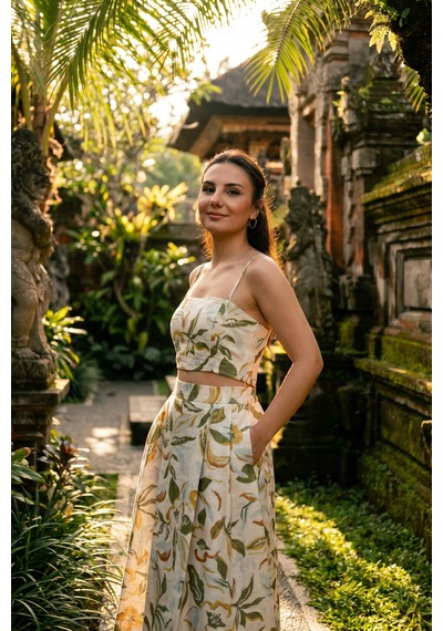 Fashion Cocktail Botanik Floral Yaprak Desenli Egzotik Boho Bohem Askılı Sırt Bağlamalı Lastikli Crop Geniş Etek Yazlık Takım Set ekru Fashion Cocktail Botanik Floral Yaprak Desenli Egzotik Boho Bohem Askılı Sırt Bağlamalı Lastikli Crop Geniş Etek Yazlık Takım Set ekru