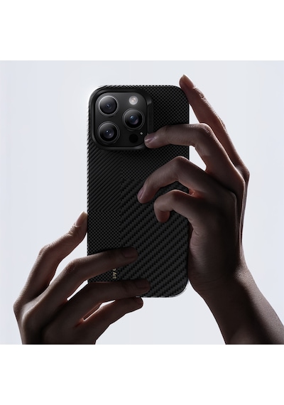 Apple Uyumlu iPhone 16 Pro Kılıf M-safe Şarjlı Metal Kamera Çerçeveli Benks Montage Armorair Kevlar Kapak Siyah Siyah