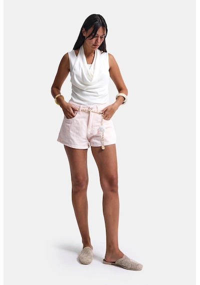 it's basic Kadın Pembe Özel Kumaş Güllü Kemerli Tasarım Mini Denim Şort