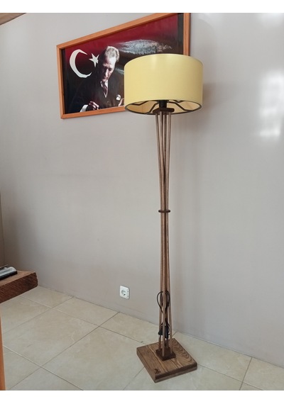 Balsa Dekor Ahşap Lambader Köşe Lambası Ceviz Sarı