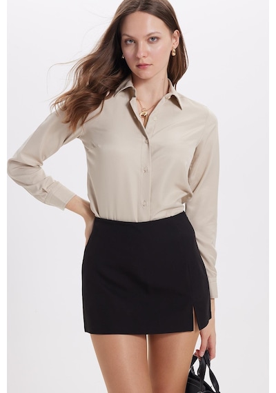 Tudors Kadın Slim Fit Dar Kesim Vücuda Oturan Uzun Kollu Açık Bej Basic Gömlek-38821 Açık Bej