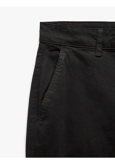 Koton Pamuklu Düğmeli Chino Cep Detaylı Slim Fit Pantolon Siyah 5sam40099hw Siyah Koton Pamuklu Düğmeli Chino Cep Detaylı Slim Fit Pantolon Siyah 5sam40099hw Siyah