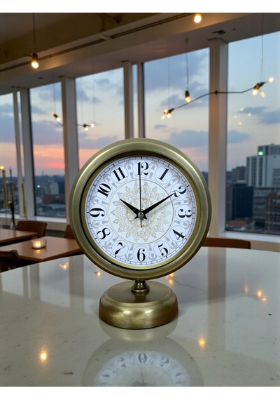 Eskitme Motifli 25 X 20 Cm Metal Masa Saati Çok Renkli
