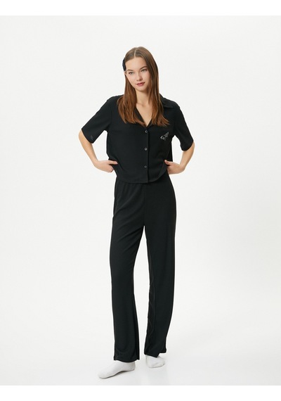 Koton Kısa Kollu Pijama Takımı Nakışlı Viskon Karışımlı Gömlek Yaka Siyah 4slk40117mk 4SLK40117MK999 Siyah Koton Kısa Kollu Pijama Takımı Nakışlı Viskon Karışımlı Gömlek Yaka Siyah 4slk40117mk 4SLK40117MK999 Siyah