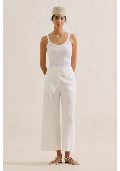 Manuka Klasik Geniş Paça Kısa Pantolon Ekru Ss26pnt00041-01 No