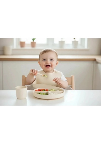 Babyjem Silikon Beslenme Seti Ekru 4 Parça Hediye Seti