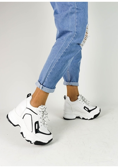 Gdt Ayakkabı Beyaz Renk İçten Gizli Yüksek Bağcıklı Topuk Kadın Sneakers
