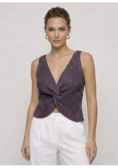 Neden Tekstil Twist Knot Detaylı Premium Kadın Triko Bluz V Yaka Örgü Dokulu Şık Crop Tasarım - Mürdüm