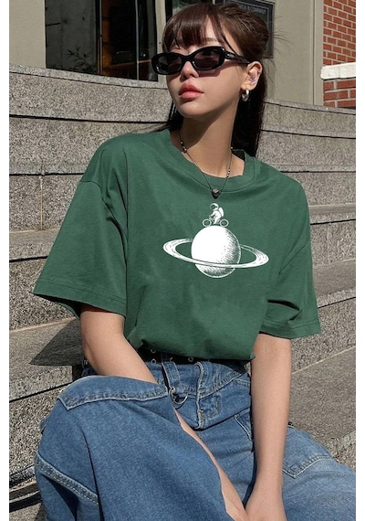 Unisex Astronaut Rides Baskılı T-shirt Yeşil