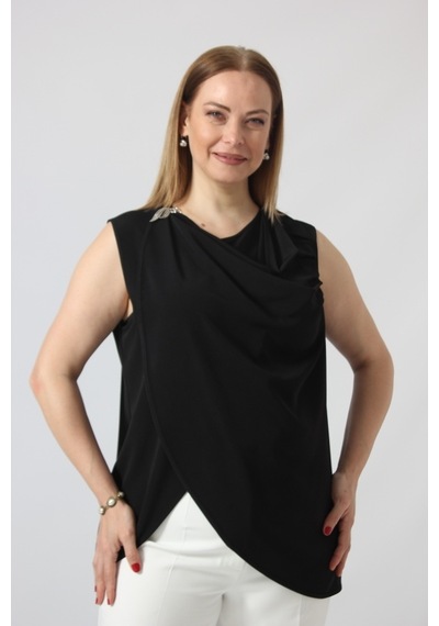 Moda Berray 3291 Yakası Broş Detaylı Siyah Kalın Askılı Bluz