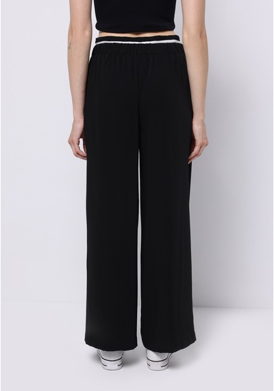 Colin's Colins Regular Fit Yüksel Bel Geniş Paça Kadın Siyah Pantolon Cl1075595 Q1.v1 Blk Siyah Colin's Colins Regular Fit Yüksel Bel Geniş Paça Kadın Siyah Pantolon Cl1075595 Q1.v1 Blk Siyah