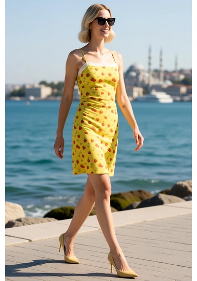 Benerly Kadın Kare Yaka İnce Askılı A-line Mini Elbise Çilek Baskılı Tül Açık Sarı