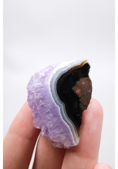 Ametist Agat Serbest Form, Lavanta Drus Kristal Taç, Jet Siyah & Beyaz Kale Bandı, 20g