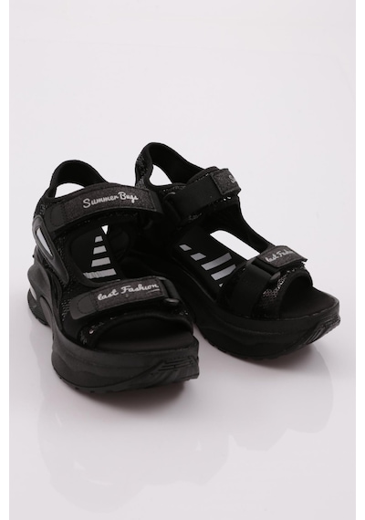 Dgn 3032 Kadin Kalin Taban Cirtli Sandalet 3032-2027-R1534 Siyah
