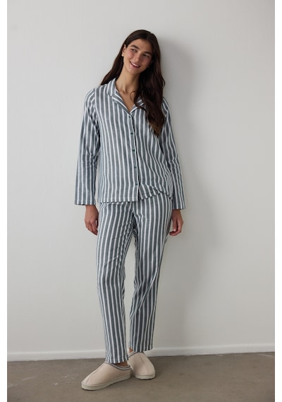 Penti Koyu Yeşil Lazy Morning Çizgili Pamuklu Gömlek Yaka Pijama Takımı Pnl0cyg025sk-dg14 Dg14 Penti Koyu Yeşil Lazy Morning Çizgili Pamuklu Gömlek Yaka Pijama Takımı Pnl0cyg025sk-dg14 Dg14