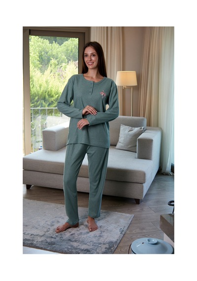 Estiva Kadın Nakış İşlemeli Patlı İnterlok Şardonlu Pijama Takımı Yeşil