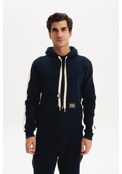 AR-MA Arma Erkek Kapüşonlu Sweatshirt Regular Fit, 3 İplik Şardonlu, Kanguru Cepli, Basic Örme K30254629002 Lacivert AR-MA Arma Erkek Kapüşonlu Sweatshirt Regular Fit, 3 İplik Şardonlu, Kanguru Cepli, Basic Örme K30254629002 Lacivert