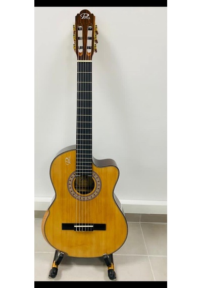 Puka R-958C Gül Ağacı Sedir Kapak Klasik Gitar-4/4 Boy