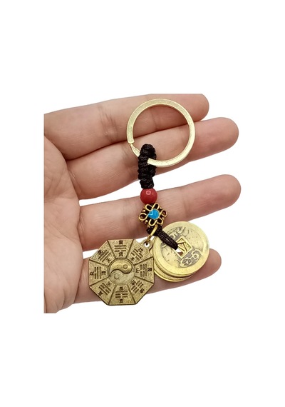 Dünyadan Hediyeler Feng Shui Metal Anahtarlık Şans Parası Ve Bagua Ayna No.1