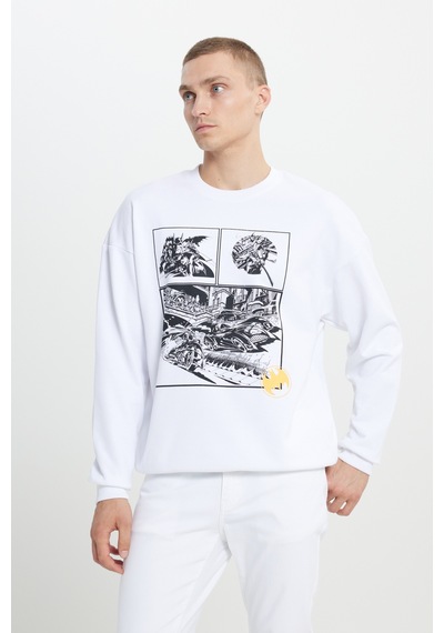 AC&Co / Altınyıldız Classics Erkek Beyaz Batman Lisanslı 3 İplik Loose Fit Bol Kesim Pamuklu Bisiklet Yaka Sweatshirt Beyaz AC&Co / Altınyıldız Classics Erkek Beyaz Batman Lisanslı 3 İplik Loose Fit Bol Kesim Pamuklu Bisiklet Yaka Sweatshirt Beyaz