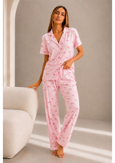 Kadın Kısa Kol Rahat Kalıp Şık Pembe Pijama Takımı