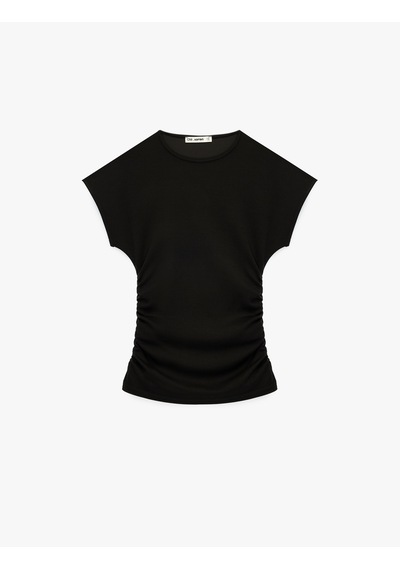Koton Slim Fit Kısa Kollu Bisiklet Yaka Büzgülü Tişört Siyah 6sal10637ık