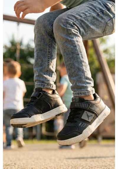 In Step Enjoyi Erkek Çocuk Spor Ayakkabı - Siyah Beyaz - Işıltılı Nakışlı Günlük Ayakkabı Siyah-beyaz In Step Enjoyi Erkek Çocuk Spor Ayakkabı - Siyah Beyaz - Işıltılı Nakışlı Günlük Ayakkabı Siyah-beyaz