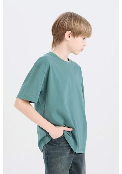 DeFacto Erkek Çocuk Oversize Geniş Kalıp Bisiklet Yaka Basic Düz Kısa Kollu Tişört B5927A825SMGN469