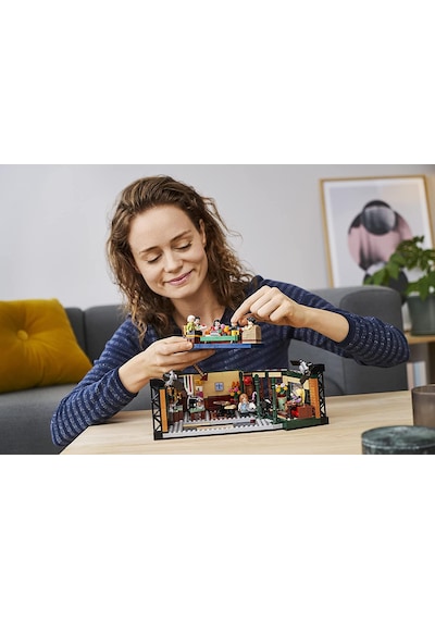 LEGO Ideas 21319 Central Perk 1070 Parça