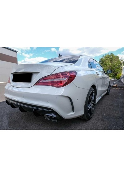 W117 13-15 Cla 45 Görünüm Difüzör & Siyah Egzoz Seti