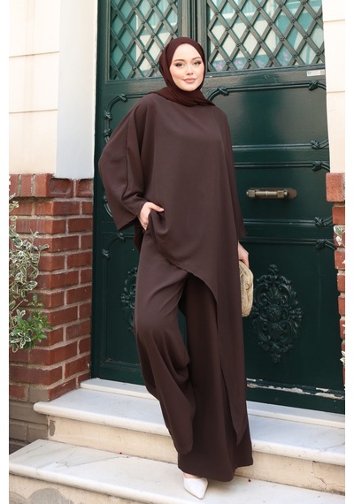 Balenbi Kadın Linda Kumaş Asimetrik Tunik Bol Paça Pantolon Oversize Tesettür Takım 1231 Acı Kahverengi Balenbi Kadın Linda Kumaş Asimetrik Tunik Bol Paça Pantolon Oversize Tesettür Takım 1231 Acı Kahverengi