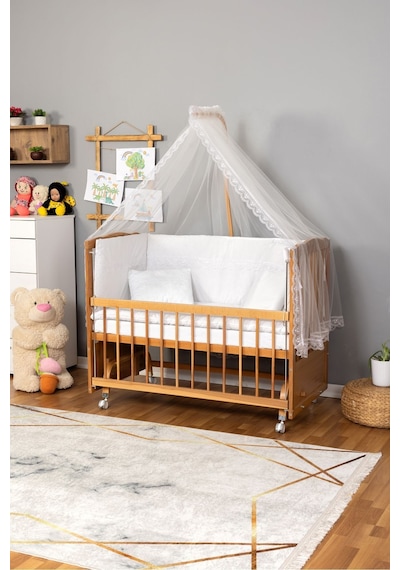 Ahşap Beşik Anne Yanı Beşik Vernikli 60x120 - Beyaz Güpür Uyku Seti + Yatak + Tekerlekli Ahşap Ahşap Beşik Anne Yanı Beşik Vernikli 60x120 - Beyaz Güpür Uyku Seti + Yatak + Tekerlekli Ahşap