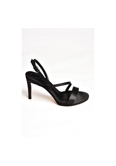 Fox Shoes S569716604 Siyah Kumaş İnce Topuklu Ayakkabı Siyah