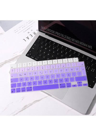 Macbook Pro 16.2 İnç M1 M2 M3 M4 M5 A2485 A2991 Uyumlu Türkçe Q Klavye Koruyucu Mor Ombre Silikon